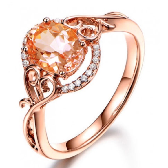 Gold Crystal Ring - Picture 4 of 5